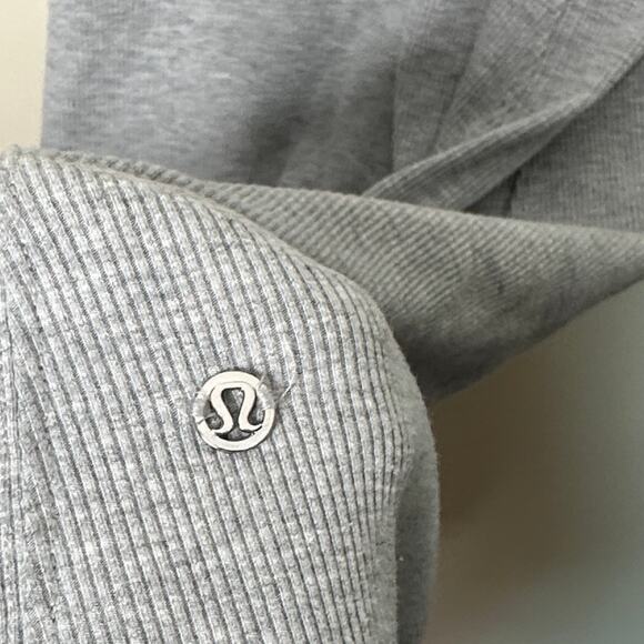 LULULEMON Gone for the Week Dress Heathered Core Light Grey Sz S {O21} - Picture 4 of 4